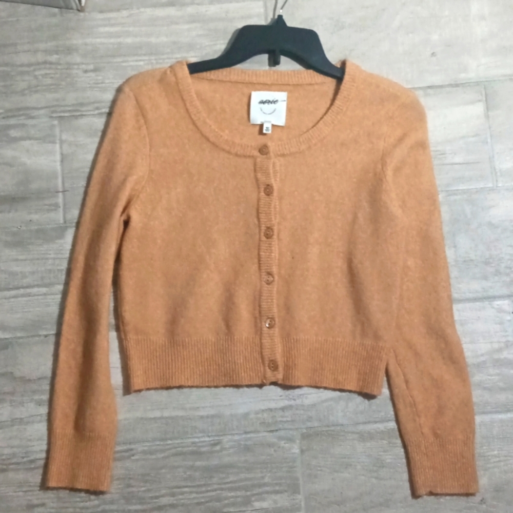 Cute cozy sweater, soft, modest, elegant